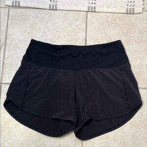 Lululemon Speed Up High-Rise Short. Size 6. Black
